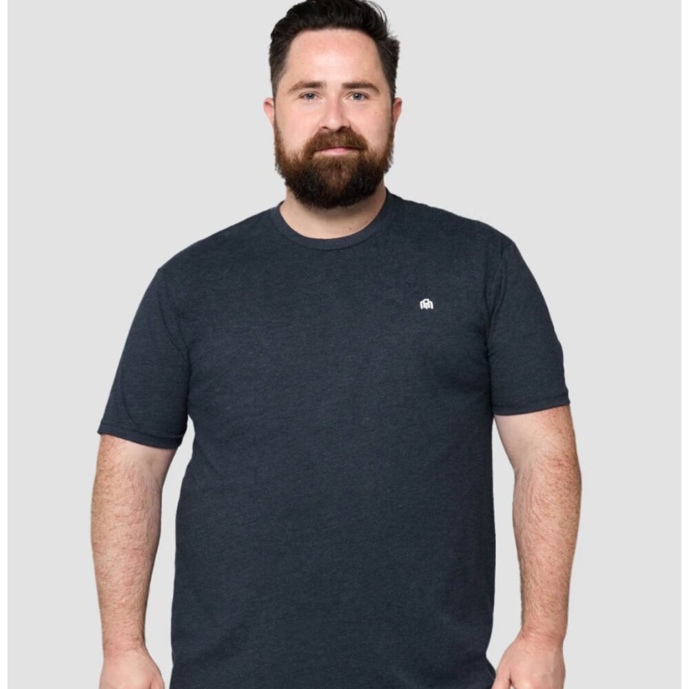 NWT Into The AM Basic Crew Neck Tee Navy 2XL Logo T-Shirt